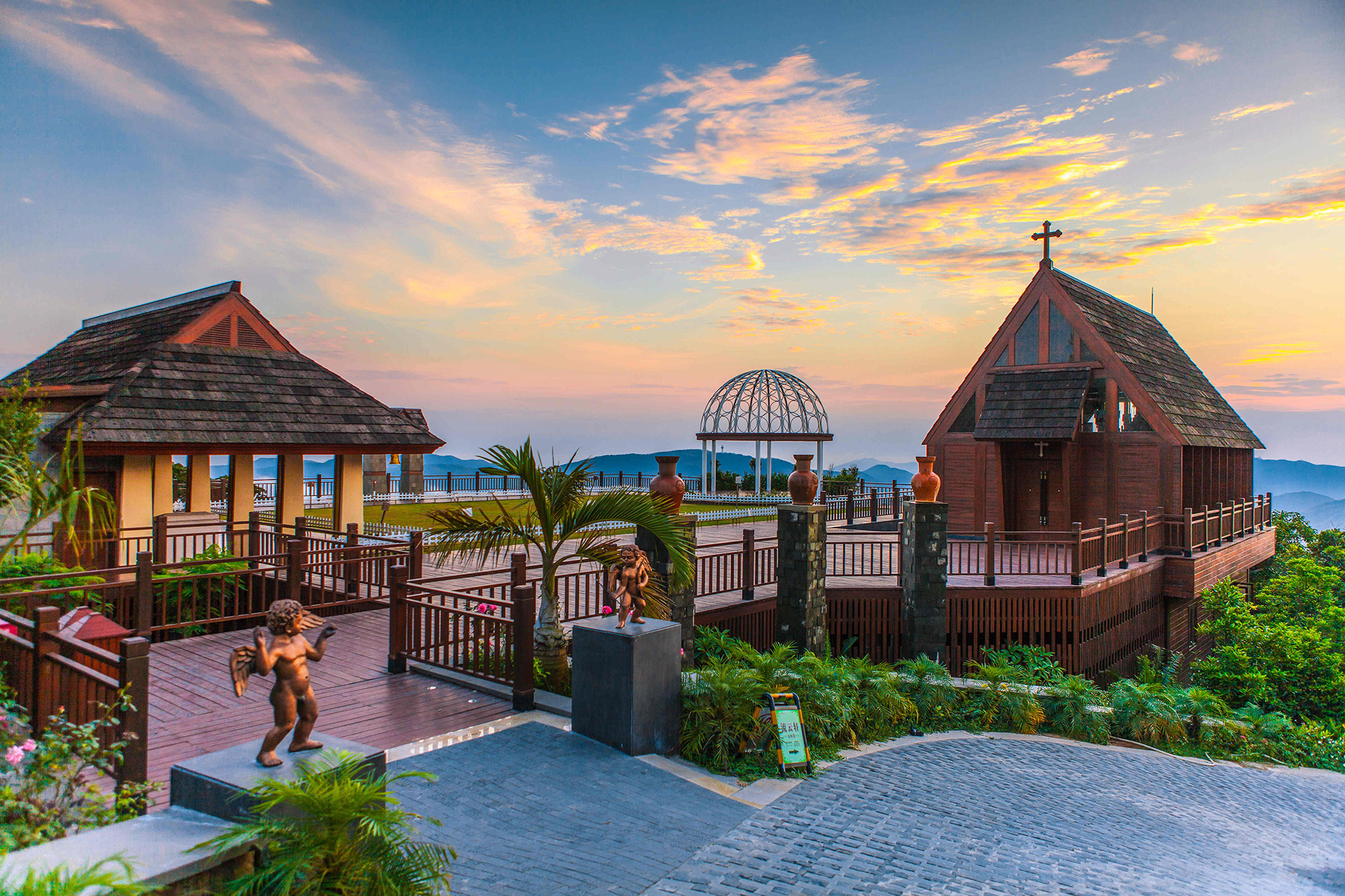 婚礼广场 热带天堂森林公园_副本.jpg