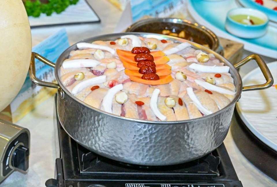 Куриный суп с кокосом